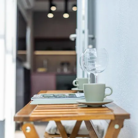 アパート Bruna Apartman-with Private Parking *