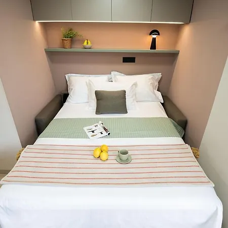 Bruna Apartman-with Private Parking アパート